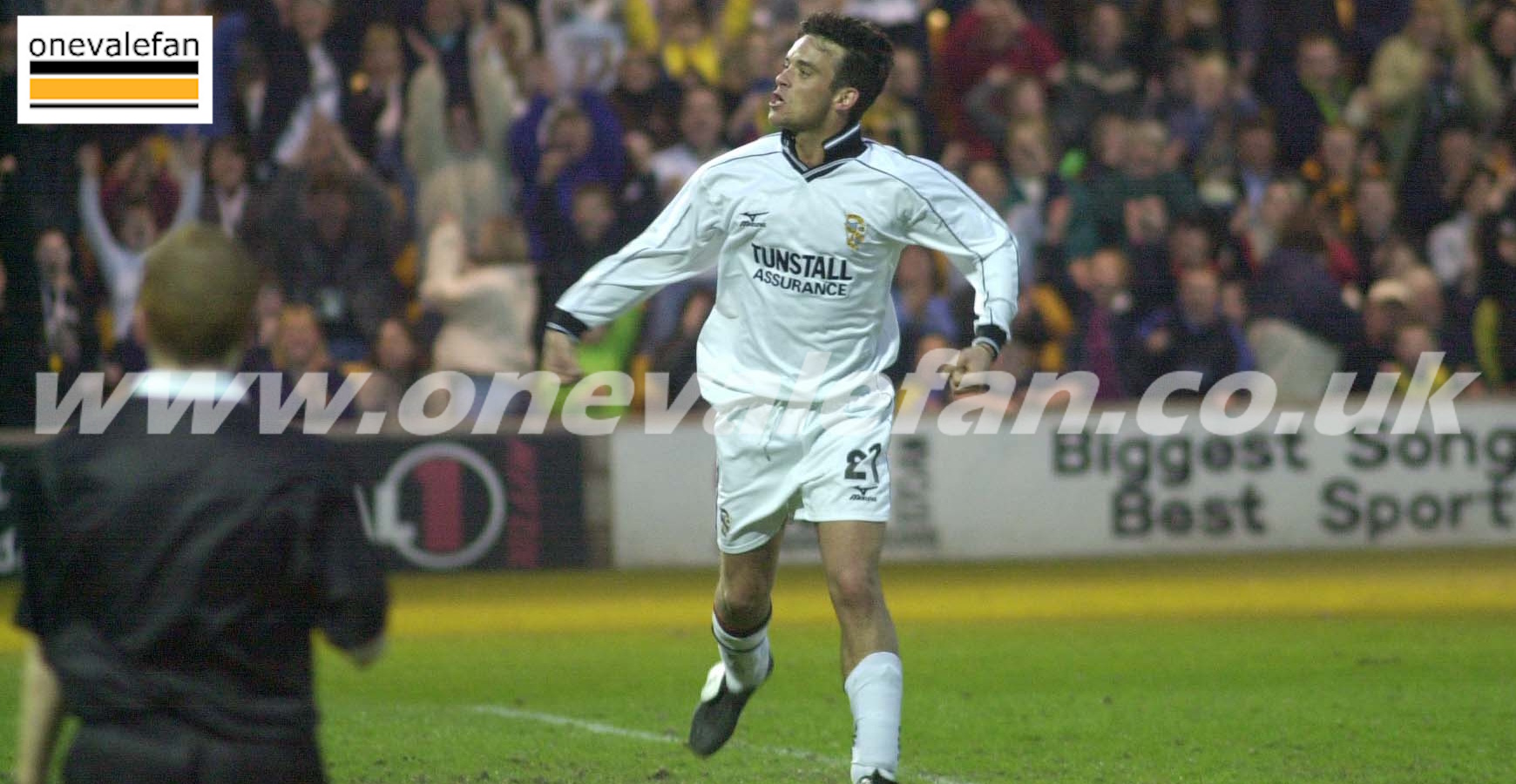Robbie Williams, Port Vale’s most famous fan