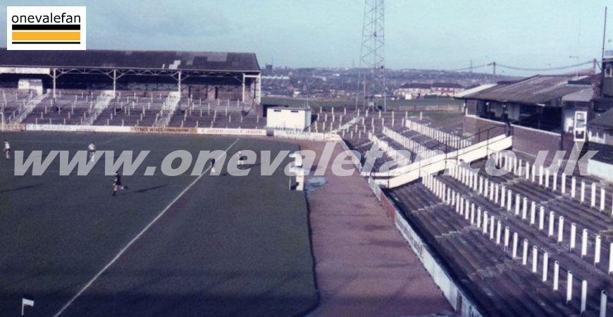 The Lorne Street stand: a pictorial history