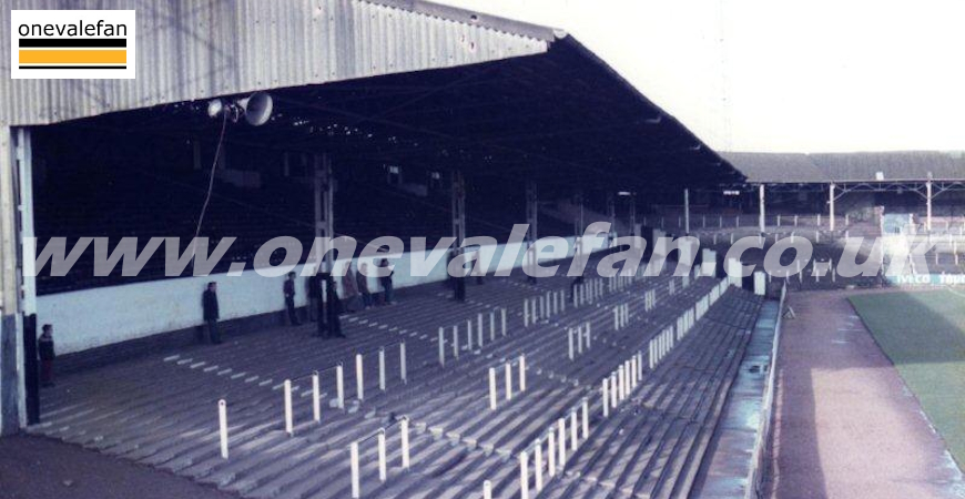 The Railway stand: a pictorial history