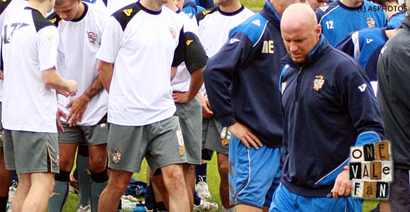 Vale coach Page linked with Wales post