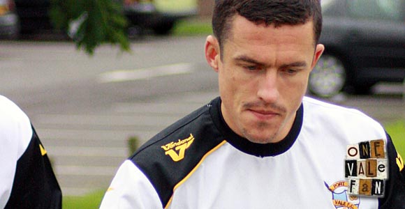 Port Vale take Irish striker on trial