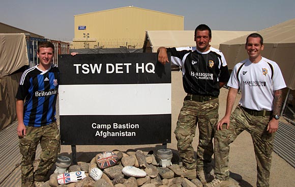 troops2