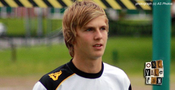 Vale reserves hit four
