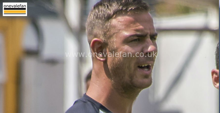 Record #1: Tom Pope equals Vale Park goal tally