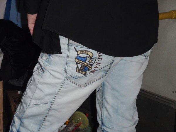 jeans