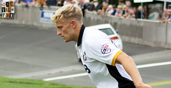 aj-leitch-smith-side-view
