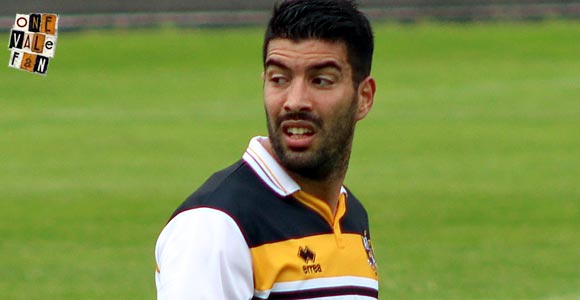 Striker leaves the Valiants