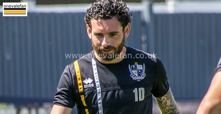 David Worrall says John Askey gets the best out of him
