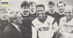 Port Vale striker Darren Beckford signs