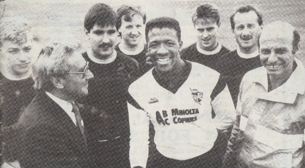 Darren Beckford signs for Port Vale