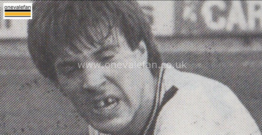 Photo Essay: Bob Newton misses a chance…