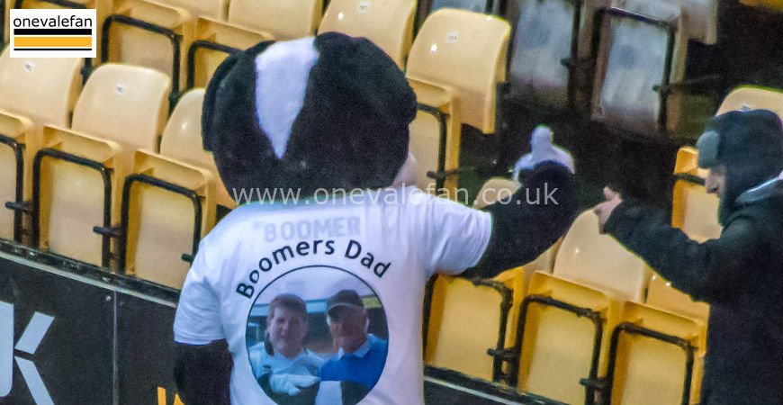 Port Vale mascot pays tribute to Boomer’s Dad