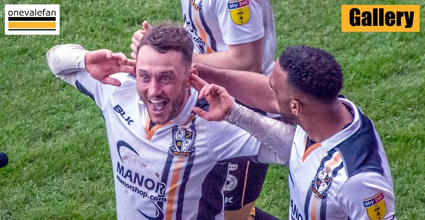 Gallery: Port Vale 2-1 Mansfield