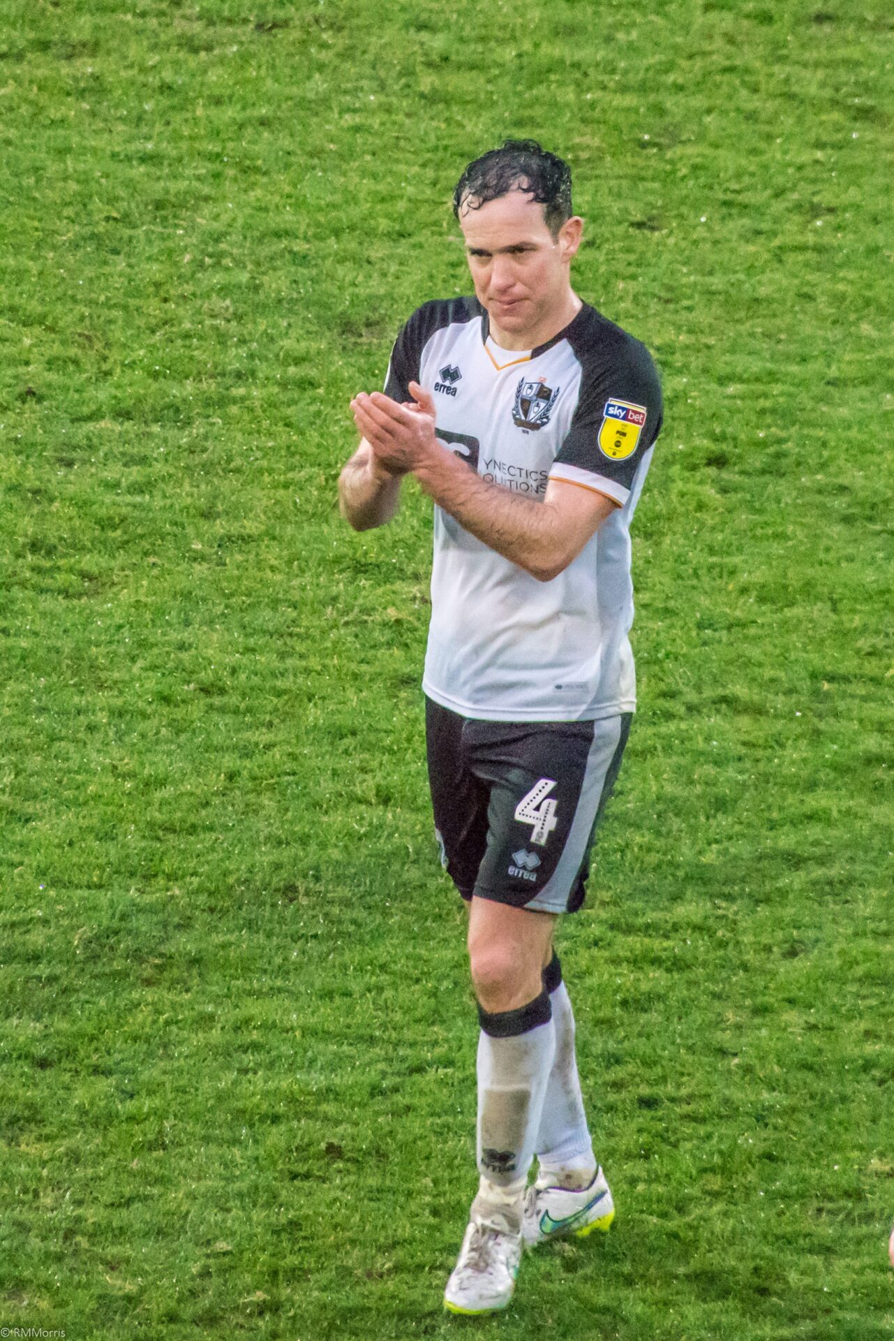 Luke Joyce applauds