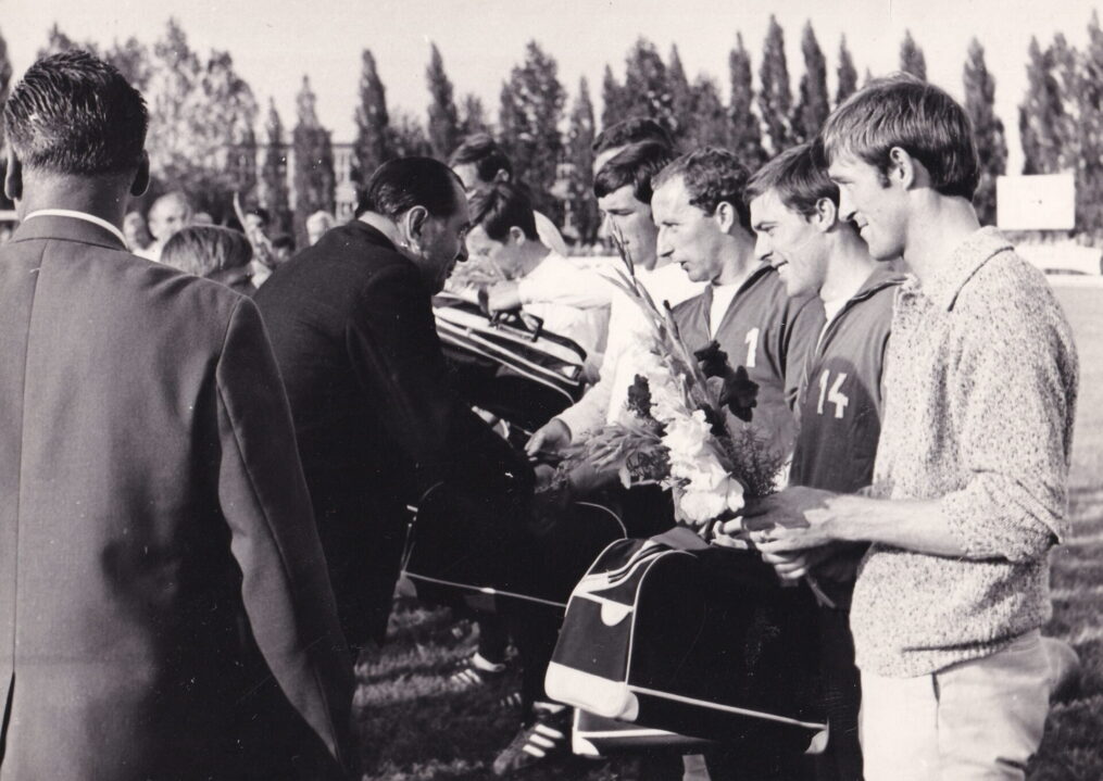 Pre-match at Skuter featuring Mick Morris, Mick Mahon and Harry Poole receiving flowers.