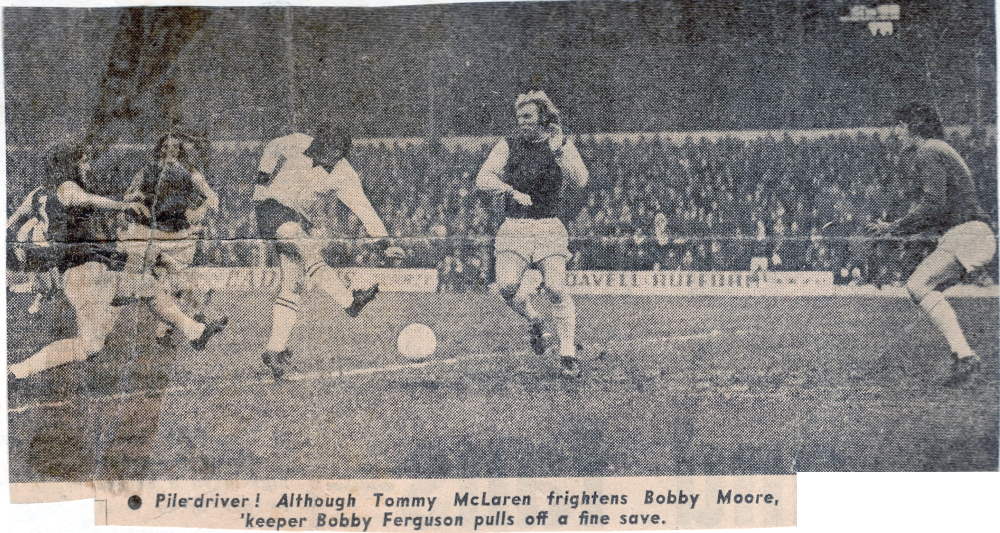 Tommy McLaren vs Bobby Moore