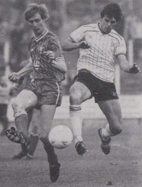 Andy Jones in action in 1985