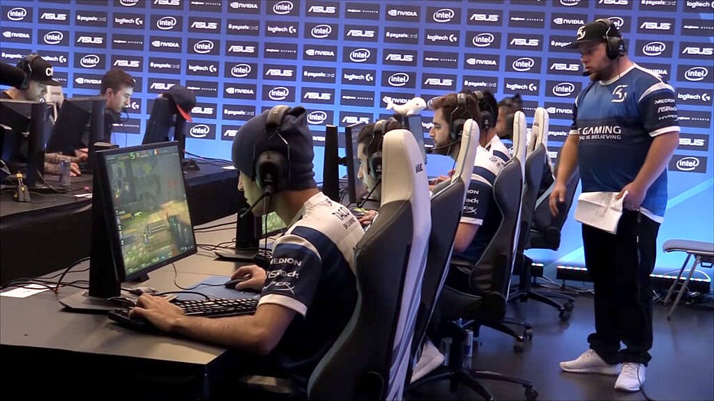 Esports and Big Brands: New Sponsorship Deals