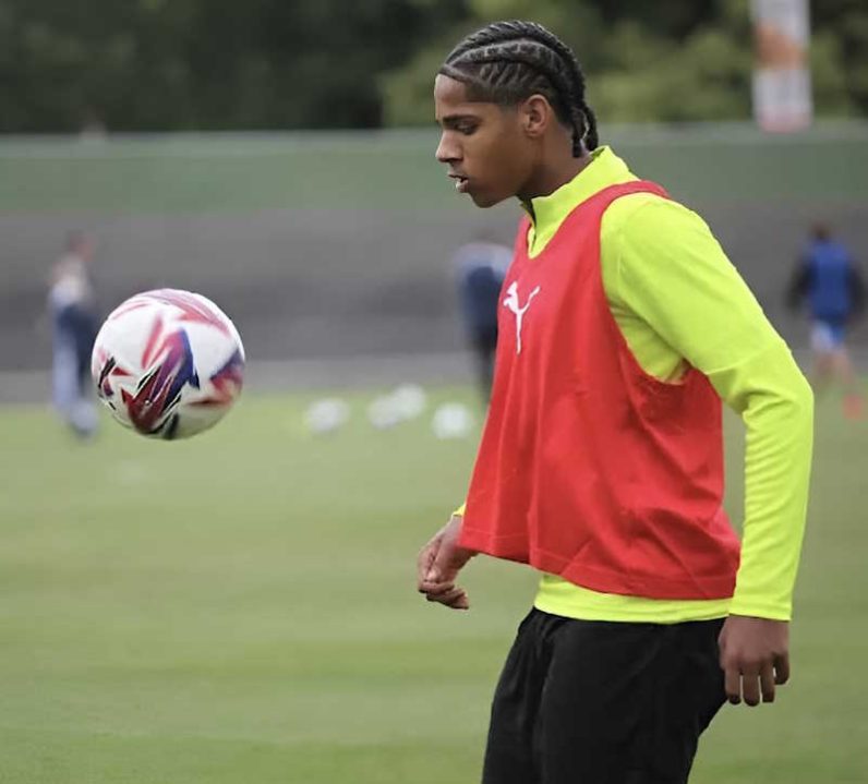 Baylee Dipepa - Port Vale