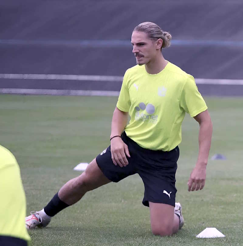 Lorent Tolaj - Port Vale