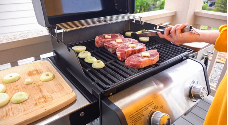 The Best BBQ Tools for Perfect Summer Grilling