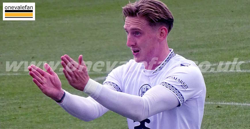 Port Vale 1-4 Wrexham – Valiants exit cup despite early Curtis opener
