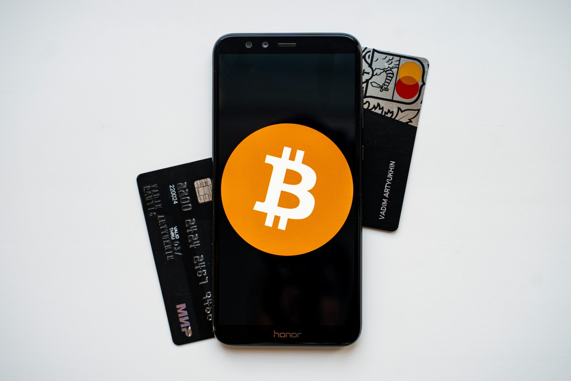 The Best Crypto Debit Cards in 2025