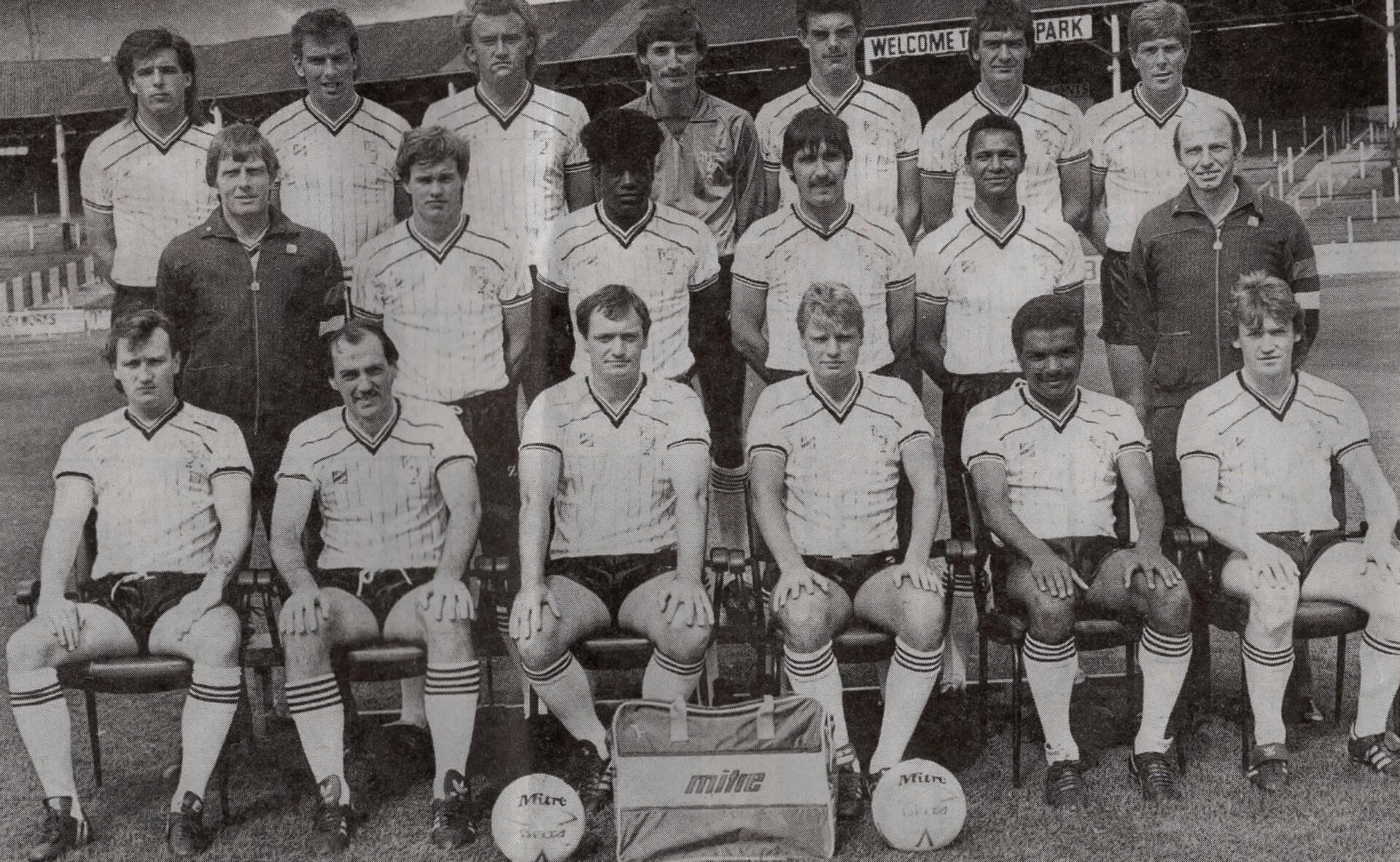 Back: Andy Jones, Phil Sproson, John Williams, Chris Pearce, Eric Mountford, Ally Brown, Russell Bromage

Centre: Chris Banks, Robbie Earle, Alan Webb, Oshor Williams

Front: Andy Shankland, Paul Maguire, Jeff Johnson, Geoff Hunter, Wayne Ebanks, Peter Griffiths