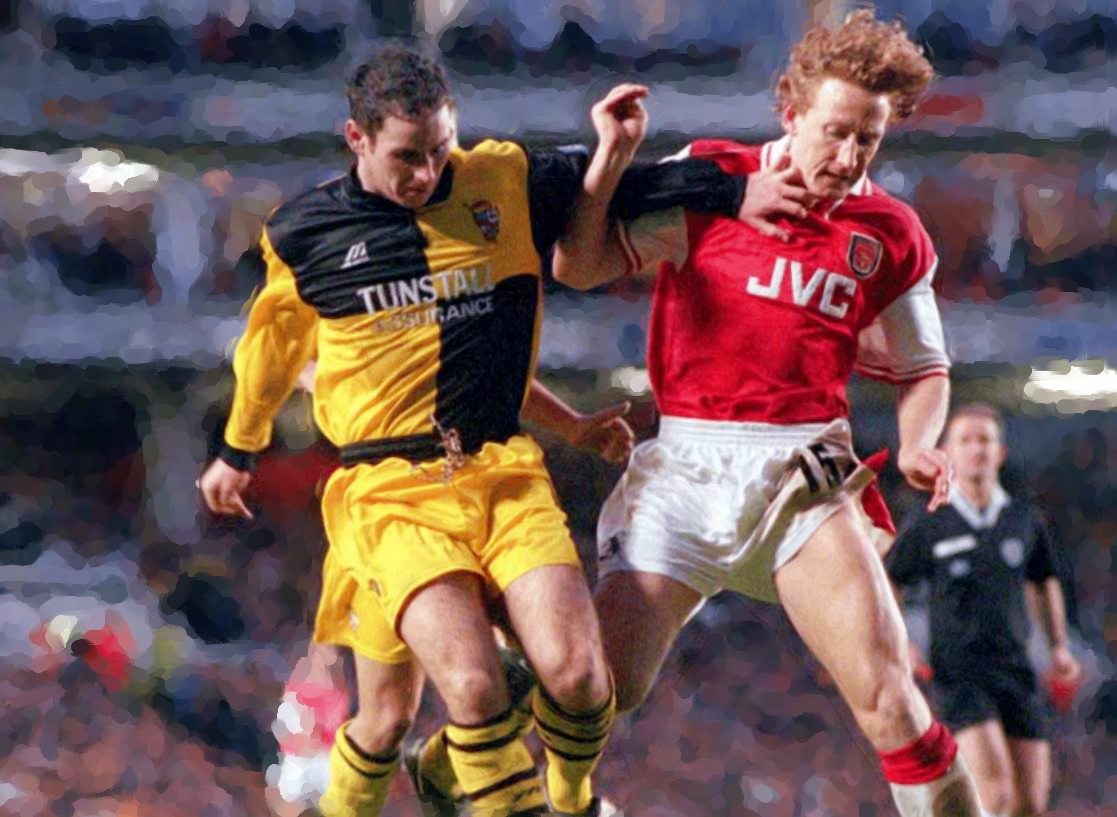 Allen Tankard takes on Ray Parlour