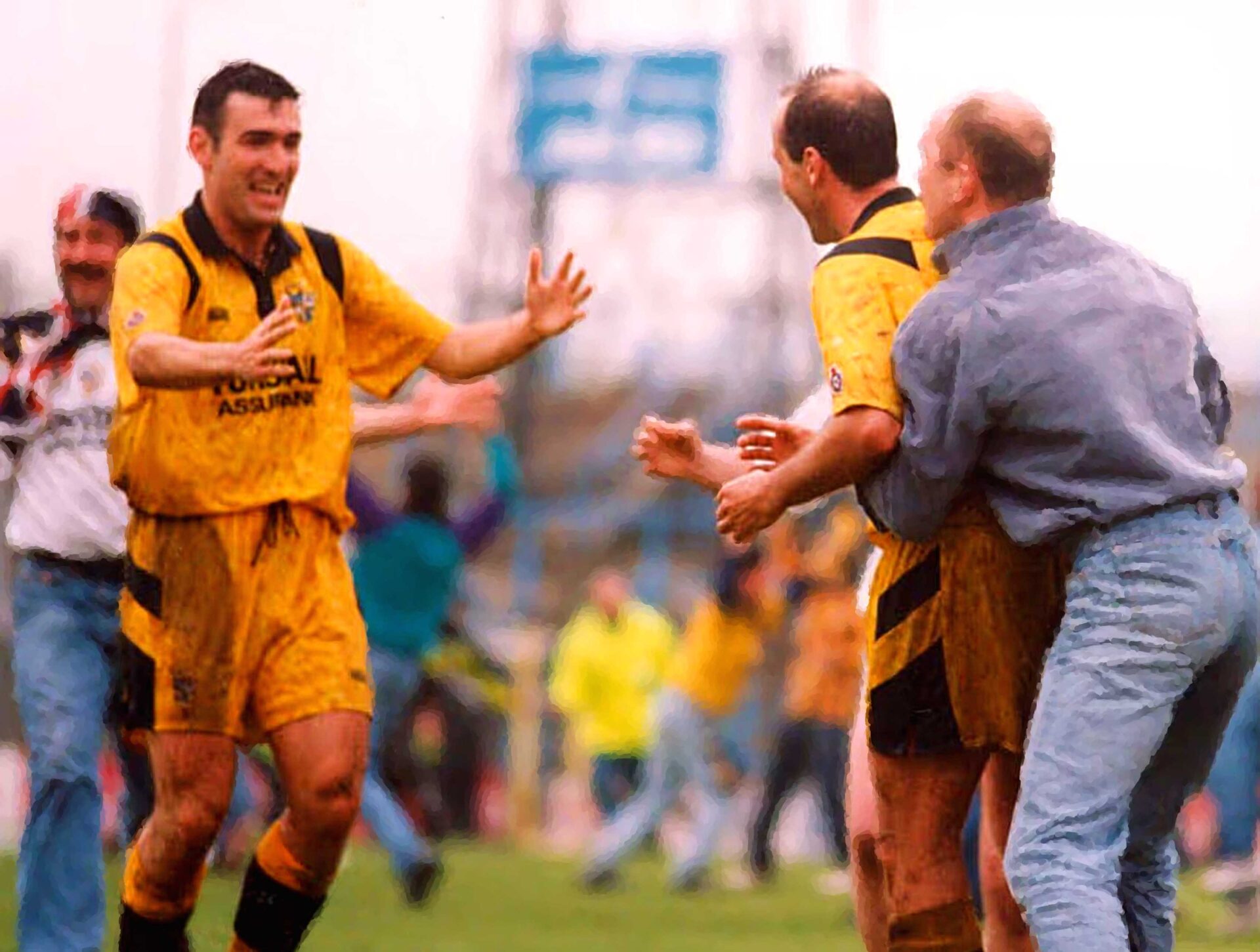 John Jeffers congratulates scorer Foyle